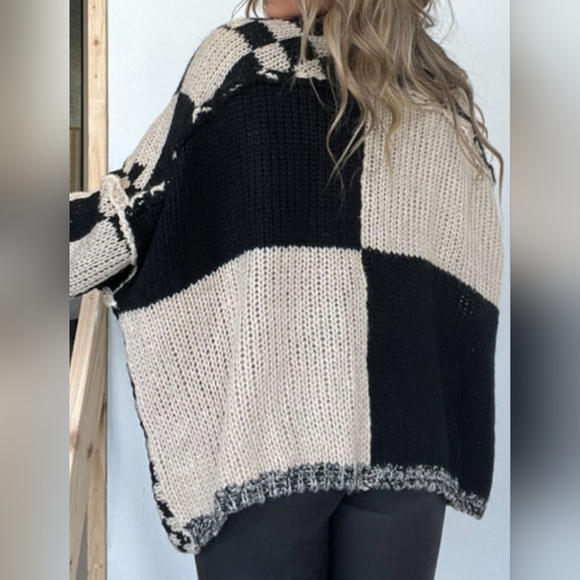 Plaid & Cozy Days Cardigan - Black - Picture 3 of 5